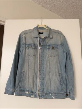 Light Wash Distressed Oversized Denim Jacket